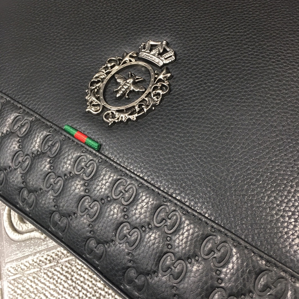 スーパーコピーブランドバッグ背面デザイン